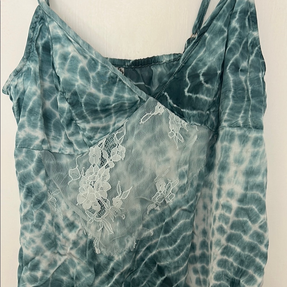 Free People Intimately Ocean Ripples Slip - Picture 2 of 4